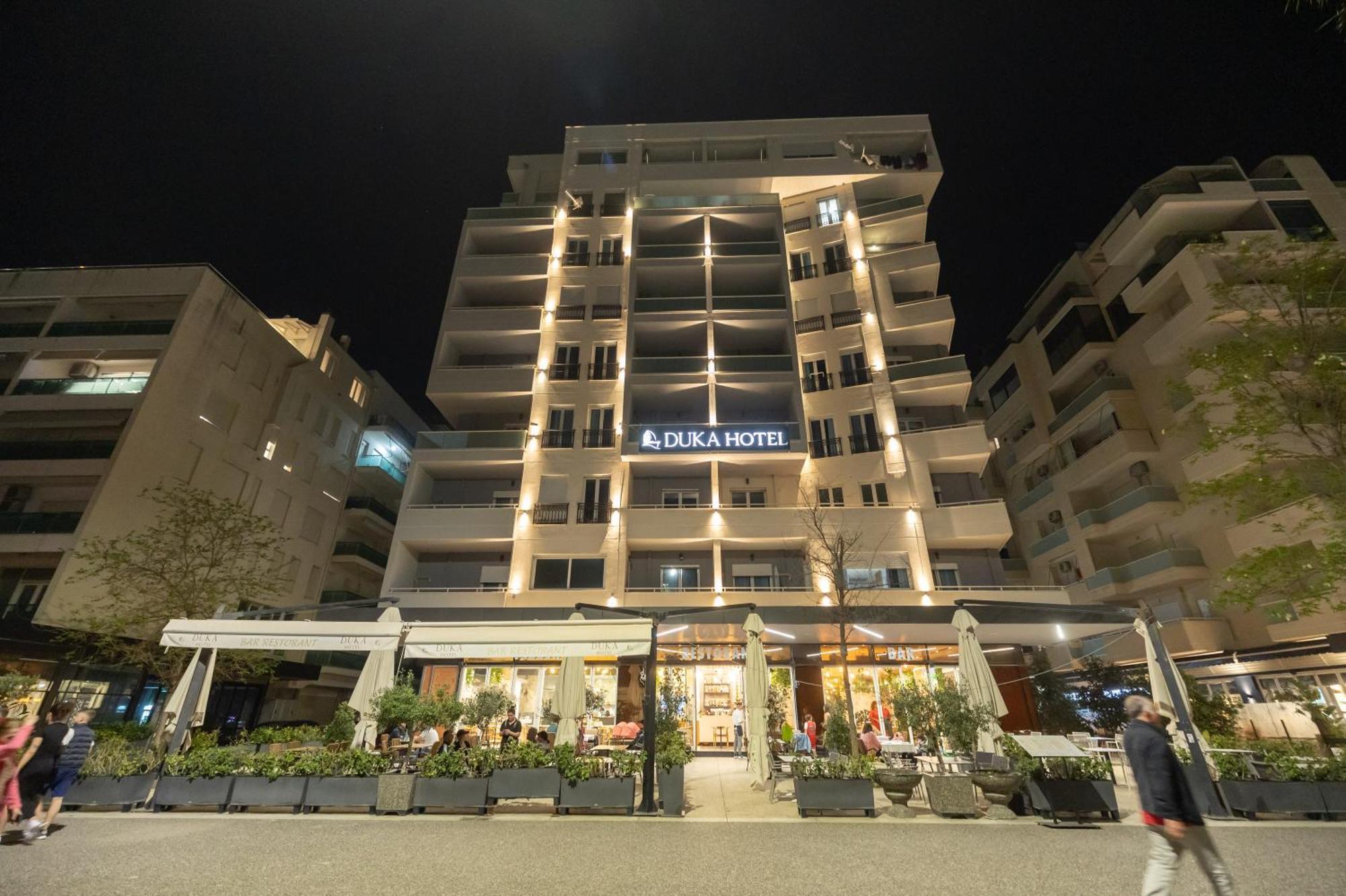 Duka Hotel Vlorë エクステリア 写真